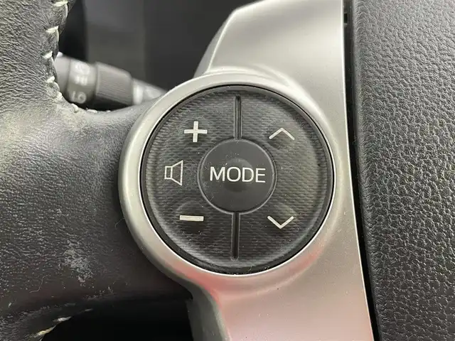 トヨタ アクア G ブラックソフトレザーセレ 大分県 2016(平28)年 9.1万km ディープアメジストマイカメタリック プリクラッシュセーフティー/レーンアシスト/オートハイビーム/社外ナビ/（フルセグ/CD/DVD/Bluetooth）/バックカメラ/レザーシート/シートヒーター/クルーズコントロール/プッシュスタート・スマートキー/ヘッドライトレベライザー/オートライト/ステアリングスイッチ/電動格納ミラー/保証書・取扱説明書