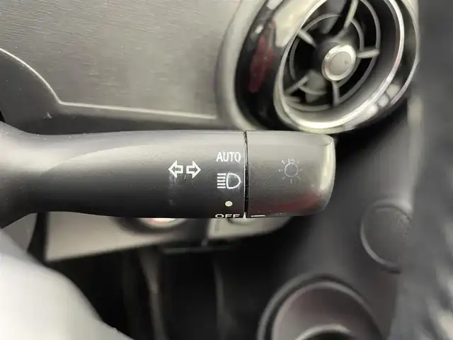 トヨタ アクア G ブラックソフトレザーセレ 大分県 2016(平28)年 9.1万km ディープアメジストマイカメタリック プリクラッシュセーフティー/レーンアシスト/オートハイビーム/社外ナビ/（フルセグ/CD/DVD/Bluetooth）/バックカメラ/レザーシート/シートヒーター/クルーズコントロール/プッシュスタート・スマートキー/ヘッドライトレベライザー/オートライト/ステアリングスイッチ/電動格納ミラー/保証書・取扱説明書