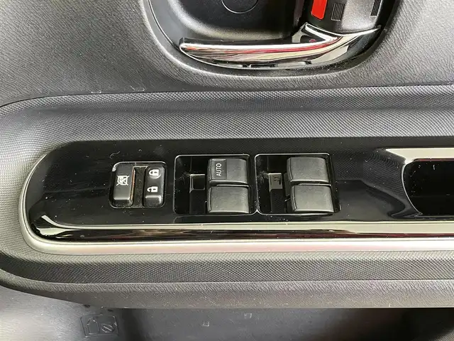 トヨタ アクア G ブラックソフトレザーセレ 大分県 2016(平28)年 9.1万km ディープアメジストマイカメタリック プリクラッシュセーフティー/レーンアシスト/オートハイビーム/社外ナビ/（フルセグ/CD/DVD/Bluetooth）/バックカメラ/レザーシート/シートヒーター/クルーズコントロール/プッシュスタート・スマートキー/ヘッドライトレベライザー/オートライト/ステアリングスイッチ/電動格納ミラー/保証書・取扱説明書