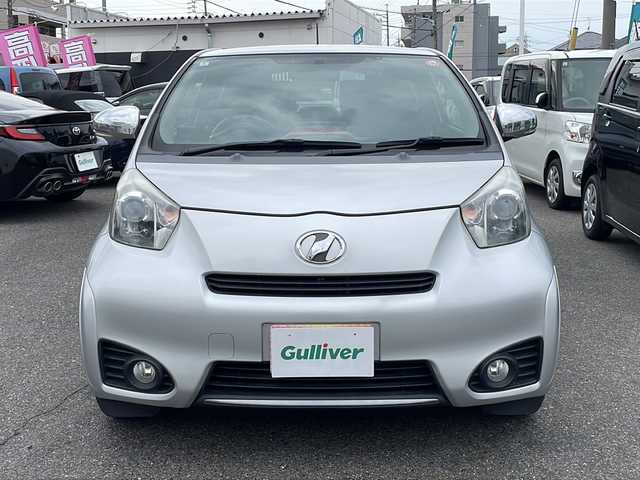 トヨタ ｉＱ 130G → ゴー 愛知県 2012(平24)年 12.4万km シルバーM /禁煙車//社外SDナビ/フルセグTV//Bluetooth.CD.DVD//ETC/バックカメラ//前方ドライブレコーダー//レーダー探知機（ZR337CSD）//社外センターマフラー//純正フロアマット//純正ドアバイザー//ヘッドライトレベライザー//横滑り防止（VSC）//ECOモード//リモコンキー//電動格納ミラーウインカー