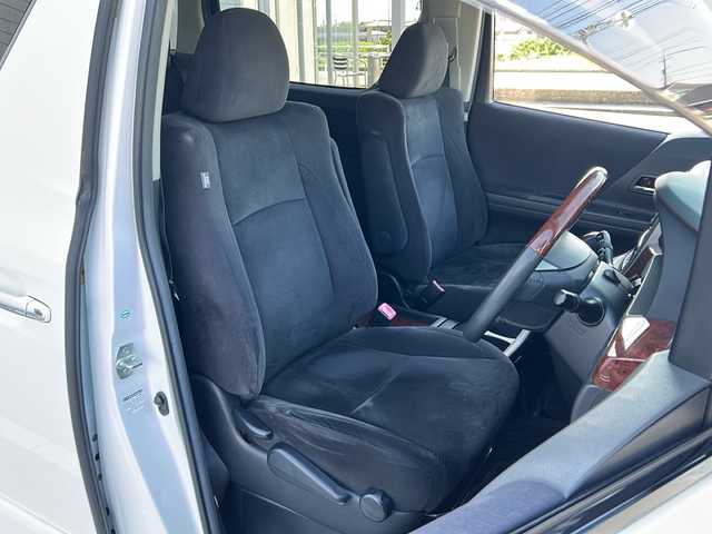 トヨタ アルファード 240S プライムセレクションⅡ 富山県 2010(平22)年 14.4万km ホワイトパールクリスタルシャイン 純正ナビ　/禁煙車　/パワースライドドア　/バックカメラ　/コーナーセンサー　/特別仕様車　/電動リアゲート　/LEDヘッドライト　/スマートキー　/純正アルミホイール　/純正オーディオ　/ウィンカーミラー　/電動格納ミラー