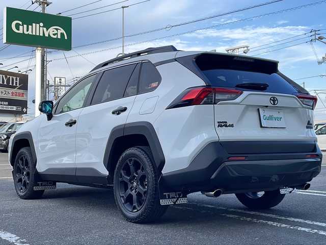 トヨタ ＲＡＶ４ アドベンチャー オフロードPKG 徳島県 2020(令2)年 4.7万km スーパーホワイトⅡ 純正HDDナビ/（フルセグ/DISC/USB/BT）/全方位カメラ/追従式クルーズコントロール/ブラインドスポットモニター/パーキングアシスト/ステアリングヒーター/前席シートヒーター/前席エアーシート/合皮シート/ビルトインETC/純正18インチアルミホイール/純正フロアマット