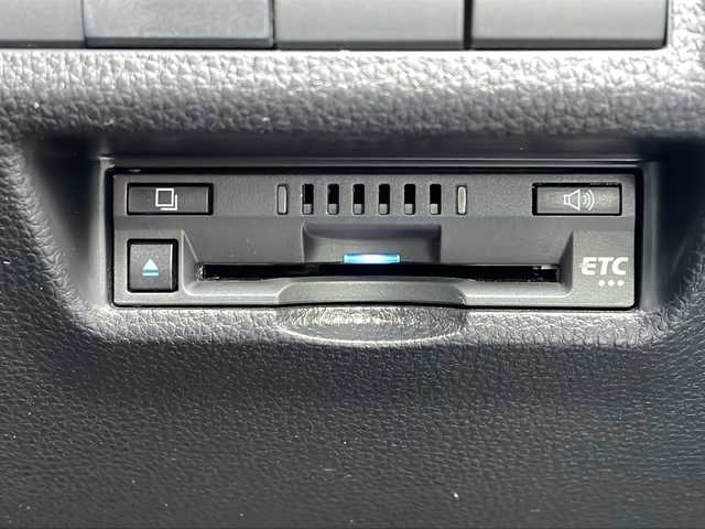 トヨタ ＲＡＶ４ アドベンチャー オフロードPKG 徳島県 2020(令2)年 4.7万km スーパーホワイトⅡ 純正HDDナビ/（フルセグ/DISC/USB/BT）/全方位カメラ/追従式クルーズコントロール/ブラインドスポットモニター/パーキングアシスト/ステアリングヒーター/前席シートヒーター/前席エアーシート/合皮シート/ビルトインETC/純正18インチアルミホイール/純正フロアマット