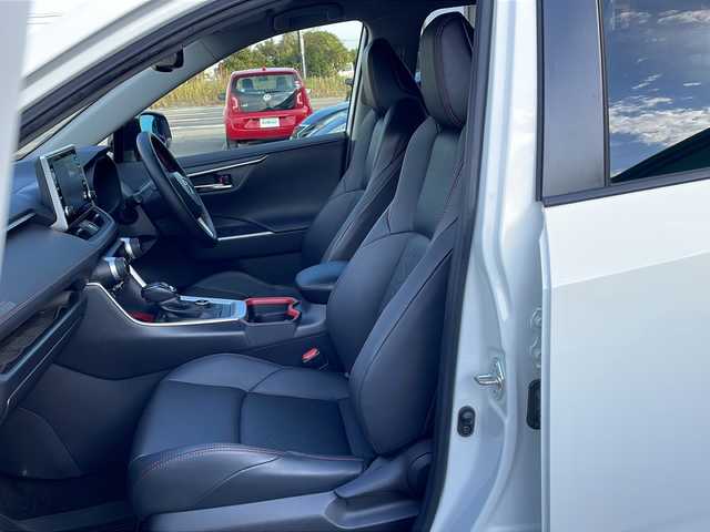 トヨタ ＲＡＶ４ アドベンチャー オフロードPKG 徳島県 2020(令2)年 4.7万km スーパーホワイトⅡ 純正HDDナビ/（フルセグ/DISC/USB/BT）/全方位カメラ/追従式クルーズコントロール/ブラインドスポットモニター/パーキングアシスト/ステアリングヒーター/前席シートヒーター/前席エアーシート/合皮シート/ビルトインETC/純正18インチアルミホイール/純正フロアマット