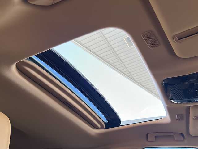 レクサス ＮＸ 250 バージョンL 岐阜県 2023(令5)年 2万km ソニッククォーツ ワンオーナー/サンルーフ/メーカーオプションナビ/フルセグTV/AM/FM/BT/USB/ブラインドスポットモニター/デジタルインナーミラー/アダプティブクルーズコントロール/ETC2.0/前後ドラレコ/バックカメラ(全周囲)/パドルシフト/ステアリング電動チルト/ステアリングヒーター/シートヒーター(全席)/シートクーラー(前席)/パワーシート/シートメモリー/パワーバックドア/プリクラッシュセーフティー/レーンディパーチャーアラート/ロードサインアシスト/フロント/リヤクロストラフィックアラート/レーンチェンジアシスト/プロアクティブドライビングアシスト/パーキングサポートブレーキ/クリアランスソナー/安心降車アシスト/リアカメラディテクション/横滑り防止装置/アイドリングストップ/オートライト/オートハイビーム/電動格納ミラー/スマートキー/プッシュスタート/革巻きステアリング/ECO/SPORTモード