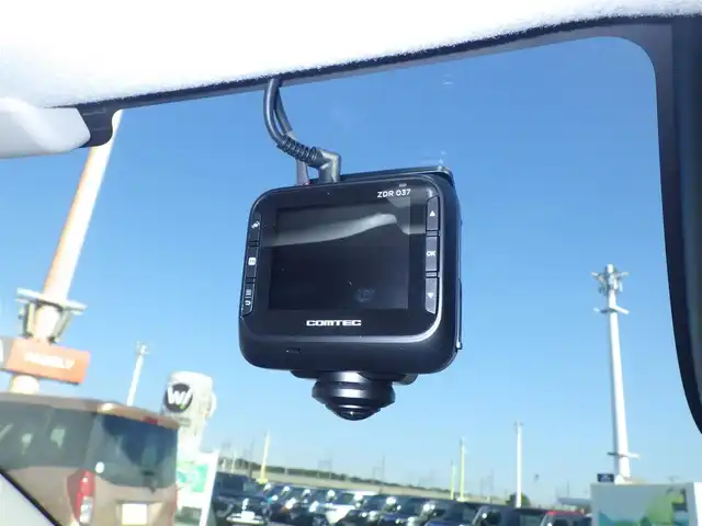 ホンダ フリード ハイブリット e:HEV クロスター 千葉県 2024(令6)年 1.3万km ソニックグレーパール ホンダセンシング/・衝突軽減ブレーキ（CMBS）/・車線維持支援システム（LKAS）/・アダプティブクルーズコントロール（ACC）/・ブラインドスポットインフォメーション/・後方誤発進抑制機能/・誤発進抑制機能/両側パワースライドドア/ディスプレイオーディオ/【Apple CarPlay　Android Auto対応】/【Bluetooth接続】/バックカメラ/ドライブレコーダー（ZDR-037）/ハーフレザーシート/前席シートヒーター/革巻きステアリング/ステアリングスイッチ/ETC/LEDヘッドライト/フォグライト/ウインカーミラー/コーナーセンサー/純正15インチアルミホイル/サイド/カーテンエアバッグ/Honda スマートキー