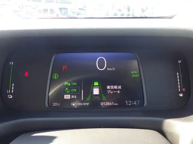 ホンダ フリード ハイブリット e:HEV クロスター 千葉県 2024(令6)年 1.3万km ソニックグレーパール ホンダセンシング/・衝突軽減ブレーキ（CMBS）/・車線維持支援システム（LKAS）/・アダプティブクルーズコントロール（ACC）/・ブラインドスポットインフォメーション/・後方誤発進抑制機能/・誤発進抑制機能/両側パワースライドドア/ディスプレイオーディオ/【Apple CarPlay　Android Auto対応】/【Bluetooth接続】/バックカメラ/ドライブレコーダー（ZDR-037）/ハーフレザーシート/前席シートヒーター/革巻きステアリング/ステアリングスイッチ/ETC/LEDヘッドライト/フォグライト/ウインカーミラー/コーナーセンサー/純正15インチアルミホイル/サイド/カーテンエアバッグ/Honda スマートキー