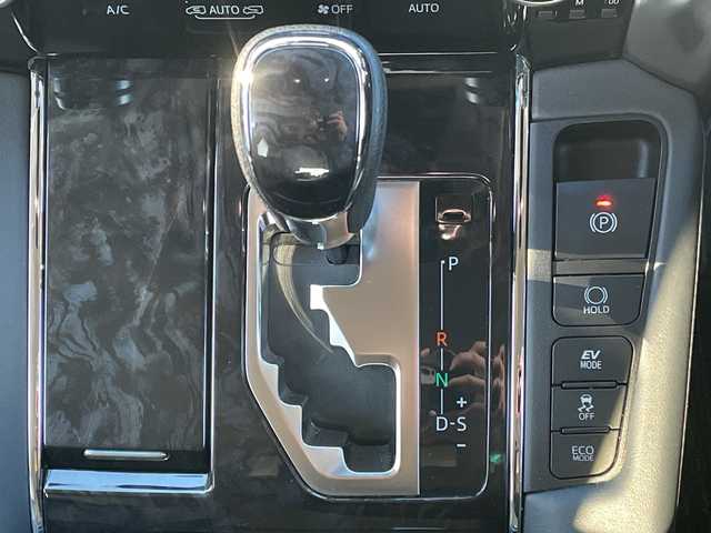 トヨタ ヴェルファイア ハイブリット ZR 青森県 2018(平30)年 6.6万km ブラック 4WD/純正10インチナビ・フルセグTV/CD・DVD・Bluetooth/純正12インチフリップダウンモニター/バックカメラ/黒合皮シート/前席エアシート・シートヒーター/助手席パワーオットマン/両側パワースライドドア/セーフティセンス/プリクラッシュセーフティ/レーダークルーズコントロール/レーントレーシングアシスト/オートマチックハイビーム/ビルトインETC/LEDヘッドライト/LEDフォグランプ/OP3眼LEDヘッドランプ/LEDフォグランプ/社外20インチアルミ/モデリスタエアロ