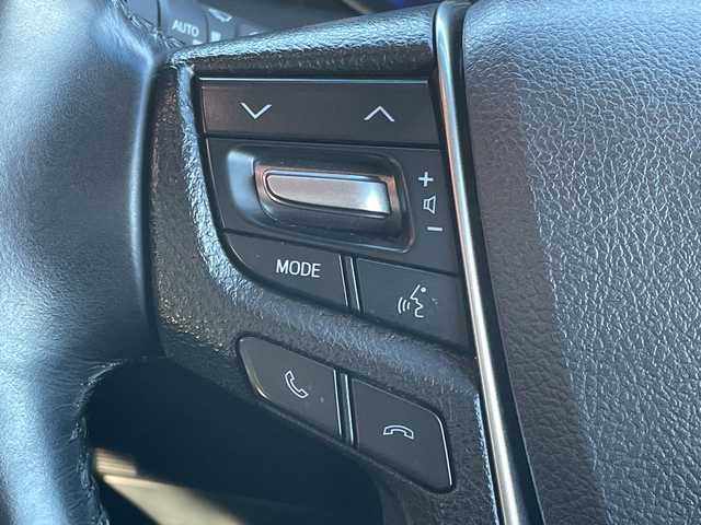 トヨタ ヴェルファイア ハイブリット ZR 青森県 2018(平30)年 6.6万km ブラック 4WD/純正10インチナビ・フルセグTV/CD・DVD・Bluetooth/純正12インチフリップダウンモニター/バックカメラ/黒合皮シート/前席エアシート・シートヒーター/助手席パワーオットマン/両側パワースライドドア/セーフティセンス/プリクラッシュセーフティ/レーダークルーズコントロール/レーントレーシングアシスト/オートマチックハイビーム/ビルトインETC/LEDヘッドライト/LEDフォグランプ/OP3眼LEDヘッドランプ/LEDフォグランプ/社外20インチアルミ/モデリスタエアロ