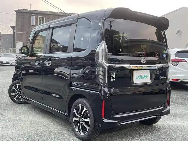 ホンダ Ｎ ＢＯＸ カスタム G EX ホンダセンシング 熊本県 2019(令1)年 4.8万km クリスタルブラックパール ホンダセンシング/プッシュスタート/純正ナビ/（CD・BTオーディオ・SD）/バックカメラ/ビルトインETC/純正前後ドライブレコーダー/純正14インチAW/レーダークルーズ/前席シートヒーター/LEDヘッドライト/オートライト/フォグライト/横滑り防止装置/ウィンカーミラー/純正フロアマット/純正ドアバイザー/新車保証書/取扱説明書
