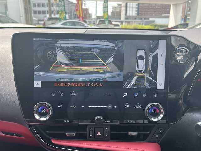 レクサス ＮＸ 350h Fスポーツ 福岡県 2023(令5)年 1.8万km ホワイトノーヴァガラスフレーク ワンオーナー/サンルーフ/純正14インチメーカーナビ（フルセグTV・AM・FM/BT)/Advanced Park（自動駐車機能）/パノラミックビューモニター/レーダークルーズコントロール/ブラインドスポットモニター/レザーシート（赤）/デジタルインナーミラー/ヘッドアップディスプレイ/メモリー付きパワーシート/シートヒーター（全席）/エアーシート（運転席・助手席）/モードセレクト（エコ・ノーマル・S・S＋）/パワーイージーアクセスシステム/電動リアゲート/100V充電/三眼フルLEDヘッドライト/ＦＳＰＯＲＴ専用オレンジブレーキキャリパー/ビルトインETC/USB入力端子/エンジンスタートボタン/純正フロアマット/純正20インチアルミホイール/コーナーセンサー(前後）/横滑り防止装置/レーンキープアシスト/カーテンエアバック/オートライト/オートマチックハイビーム/スマートキー2本