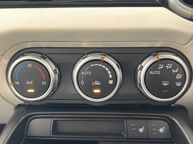 マツダ ロードスター S レザーパッケージ 岐阜県 2020(令2)年 2.5万km ジェットブラックマイカ ホワイトレザー/セーフティパッケージ/マツダコネクト/フルセグTV/Bluetooth/クルーズコントロール/LEDヘッドライト/ETC/シートヒーター/DVDデッキ/レーンキープ/コーナーセンサー/オートマチックハイビーム