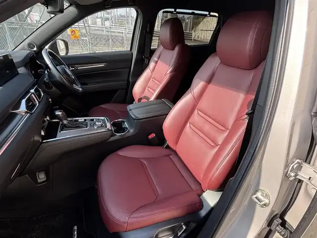 マツダ ＣＸ－８ 25S Lパッケージ 長崎県 2021(令3)年 2.5万km プラチナクォーツメタリック 純正ディスプレイオーディオ/全方位カメラ/衝突軽減システム/BOSEサウンドシステム/レーンアシスト/ブラインドスポットモニター/レーダークルーズ/ETC/レザーシート/パワーシート/シートヒーター/エアシート/ヘッドアップディスプレイ/ステアリングスイッチ/置くだけ充電/オートライト/ルーフレール/純正19インチAW