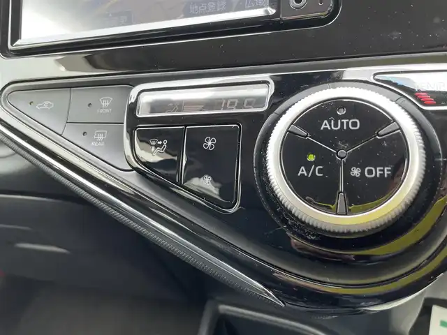 トヨタ アクア S スタイルブラック 石川県 2018(平30)年 7.3万km ダークブルーマイカ 純正メモリーナビ/純正CD/ワンセグTV/バックカメラ/ETC/トヨタセーフティセンス/スマートキー/プッシュスタート/電動ミラー/オートエアコン/オートライト