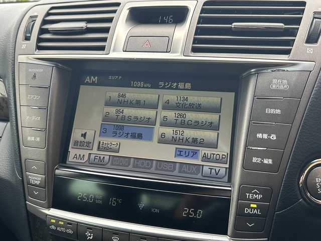レクサス ＬＳ 460 バージョンC 福島県 2011(平23)年 8.8万km プレミアムシルバーM 純正ナビゲーション/【CD/DVD/USB/AUX/TV】/バックカメラ/サンルーフ/ビルトインETC/前席シートヒーター/前席ベンチレーション/前席パワーシート/運転席シートメモリー/クルーズコントロール/HIDオートライト/純正フロアマット