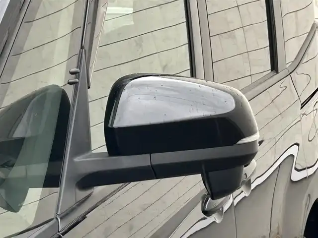 トヨタ ノア S－G 山形県 2022(令4)年 1.8万km アティチュードブラックマイカ 4WD/ワンオーナー/トヨタセーフティセンス/両側パワースライドドア/純正ナビ/　【DVD USB BT Miracast】/フルセグTV/バックカメラ/ETC/ステアリングスイッチ/レーダークルーズコントロール/シートヒーター/オートホールド/横滑り防止装置/LEDライト/フォグランプ/純正フロアマット/ドアバイザー/保証書、取説あり/スペアキーあり