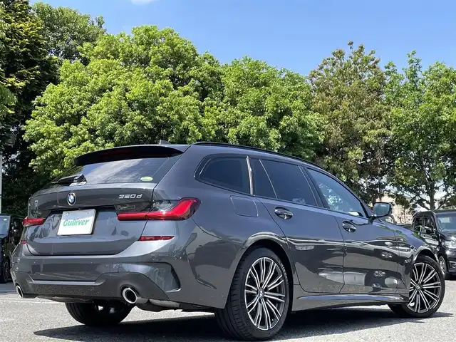 ＢＭＷ ＢＭＷ ３２０ｄ xDrive ツーリング Mスポーツ EDジョイ+ 東京都 2021(令3)年 0.8万km ミネラルグレー ワンオーナー/純正ナビ/ハイラインパッケージ/・電動ランバーサポート（前席）/・ブラック革シート/ドライビングアシストプロフェッショナル/・アクティブクルーズコントロール/・ステアリング/レーンコントロールアシスト/・レーンディバ―チャーウォーニング/・レーンチェンジウォーニング/全周囲カメラ/12.3インチマルチディスプレイメーターパネル/パワーシート（前席）/シートヒーター（前席）/パワーバックドア/純正18インチホイール/アダプティブLEDヘッドライト/前後ドライブレコーダー/保証書/取扱説明書/点検記録簿/スペアキー