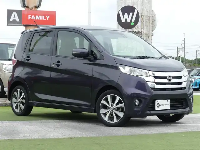 日産 デイズ ハイウェイスターG ターボ 千葉県 2015(平27)年 5.3万km プレミアムパープルP エマージェンシーブレーキ/純正メモリーナビ/地デジTV/【CD再生機能　Bluetooth接続】/アラウンドビューモニター/革巻きステアリング/ステアリングスイッチ/ETC/HID/フォグライト/ウインカーミラー/純正15インチアルミホイル/インテリジェントキー