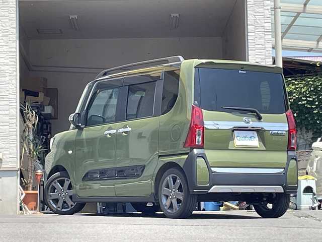 ダイハツ タント ファンクロスターボ 大分県 2023(令5)年 1.7万km 緑 両側パワースライドドア/純正フロアマット/純正15インチアルミホイール/純正LEDヘッドライト/オートライト/社外ETC/社外ナビ/フルセグTV/Bluetooth/DVD/社外ドラレコ/衝突被害軽減ブレーキ/横滑り防止装置/バックカメラ/スマートキー
