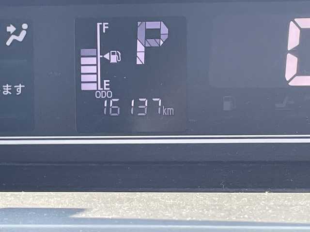ダイハツ タント ファンクロスターボ 大分県 2023(令5)年 1.7万km 緑 両側パワースライドドア/純正フロアマット/純正15インチアルミホイール/純正LEDヘッドライト/オートライト/社外ETC/社外ナビ/フルセグTV/Bluetooth/DVD/社外ドラレコ/衝突被害軽減ブレーキ/横滑り防止装置/バックカメラ/スマートキー