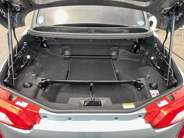 ダイハツ コペン ローブ 宮城県 2018(平30)年 2.8万km リキッドシルバーM 5MT/電動オープン/社外SDナビ/【CD・DVD・SD・BT・フルセグTV】/前席シートヒーター/純正16インチAW/横滑り防止装置/電動格納ミラー/LEDヘッドライト/フォグライト/フロアマット/スマートキー/ETC