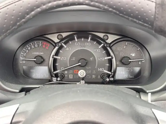 ダイハツ コペン ローブ 宮城県 2018(平30)年 2.8万km リキッドシルバーM 5MT/電動オープン/社外SDナビ/【CD・DVD・SD・BT・フルセグTV】/前席シートヒーター/純正16インチAW/横滑り防止装置/電動格納ミラー/LEDヘッドライト/フォグライト/フロアマット/スマートキー/ETC