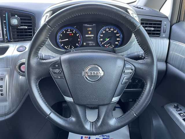 日産 エルグランド 250ハイウェイスター 宮城県 2014(平26)年 11.9万km ブリリアントホワイトパール (株)IDOMが運営する【じしゃロン仙台店】の自社ローン専用車両になりますこちらは現金またはオートローンご利用時の価格です。自社ローンご希望の方は別途その旨お申付け下さい/両側パワースライドドア/パワーシート/バックカメラ/クルーズコントロール/Bluetooth/電動リアゲート