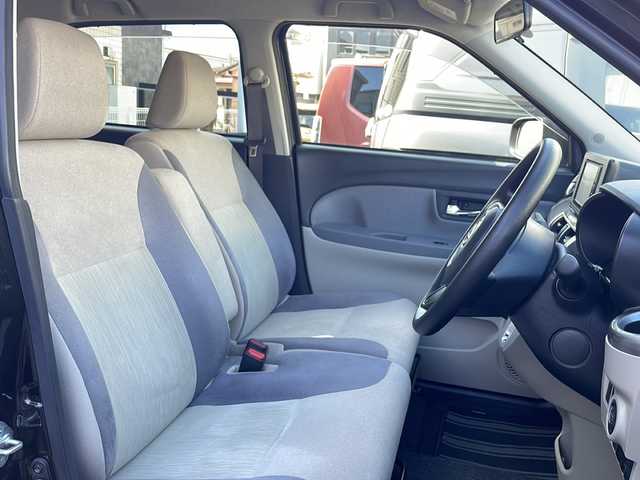 ダイハツ キャスト スタイル X 愛知県 2018(平30)年 3.9万km ブラックマイカメタリック /禁煙車//純正ディーラーオプションナビ//フルセグTV・Bluetooth・CD・DVD・USB//バックカメラ//ETC//スマートキー//プッシュスタート//オートライト//ベンチシート//純正フロアマット//純正ドアバイザー//電動格納ミラー//新車時保証書//取扱説明書//スペアキー