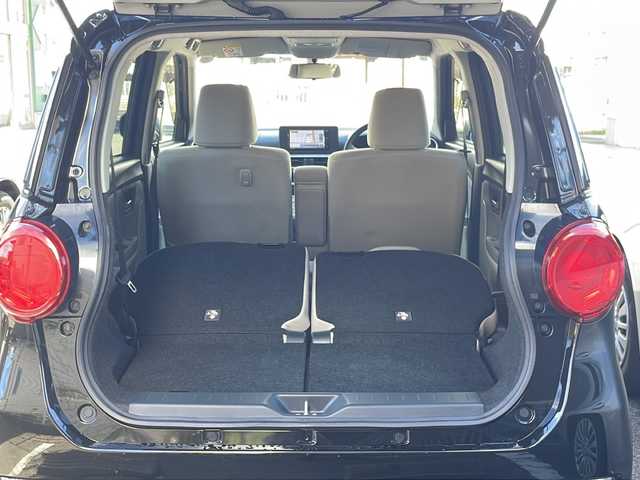 ダイハツ キャスト スタイル X 愛知県 2018(平30)年 3.9万km ブラックマイカメタリック /禁煙車//純正ディーラーオプションナビ//フルセグTV・Bluetooth・CD・DVD・USB//バックカメラ//ETC//スマートキー//プッシュスタート//オートライト//ベンチシート//純正フロアマット//純正ドアバイザー//電動格納ミラー//新車時保証書//取扱説明書//スペアキー