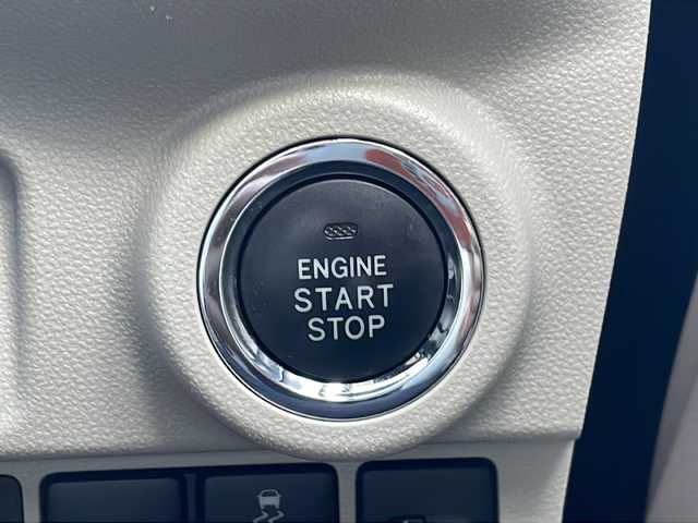 ダイハツ キャスト スタイル X 愛知県 2018(平30)年 3.9万km ブラックマイカメタリック /禁煙車//純正ディーラーオプションナビ//フルセグTV・Bluetooth・CD・DVD・USB//バックカメラ//ETC//スマートキー//プッシュスタート//オートライト//ベンチシート//純正フロアマット//純正ドアバイザー//電動格納ミラー//新車時保証書//取扱説明書//スペアキー