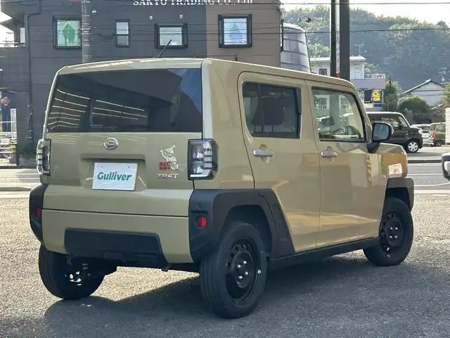 ダイハツ タフト X 静岡県 2023(令5)年 1.6万km サンドベージュメタリック ガラスルーフ/純正ナビ/フルセグTV/DVD/CD/SD/BT/USB/バックカメラ/衝突軽減ブレーキ/レーンキープアシスト/オートハイビーム/前後コーナーセンサー/前方ドライブレコーダー/LEDヘッドライト/ステアリングスイッチ/スマートキー×2/取扱説明書/ナビ取扱説明書