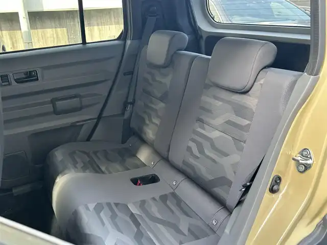 ダイハツ タフト X 静岡県 2023(令5)年 1.6万km サンドベージュメタリック ガラスルーフ/純正ナビ/フルセグTV/DVD/CD/SD/BT/USB/バックカメラ/衝突軽減ブレーキ/レーンキープアシスト/オートハイビーム/前後コーナーセンサー/前方ドライブレコーダー/LEDヘッドライト/ステアリングスイッチ/スマートキー×2/取扱説明書/ナビ取扱説明書