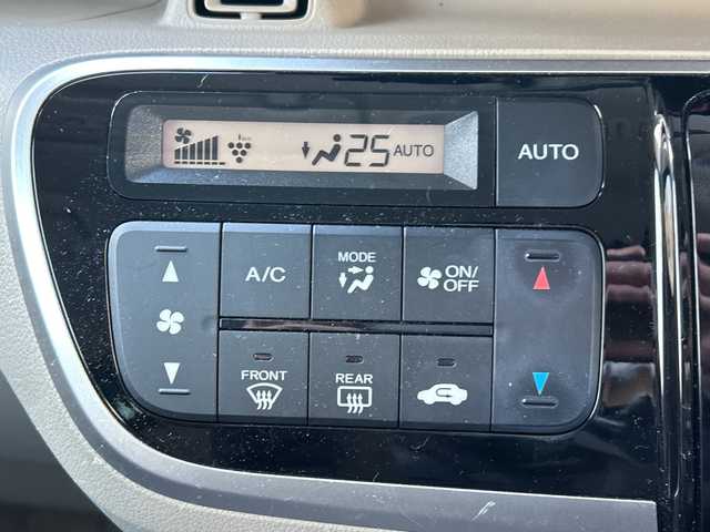 ホンダ Ｎ ＢＯＸ スラッシュ G・L ノヴァカントリースタイル 長野県 2019(平31)年 6.5万km プラチナホワイトパール ・社外7インチメモリーナビゲーション/CD DVD フルセグTV Bluetooth/・バックカメラ/・ビルトインETC/・ワンオーナー/・ステアリングヒーター/・シートヒーター(D/N)/・オートライト/・HIDヘッドライト/・ウィンカーミラー/・電動格納ミラー/・スマートキー/・エンジンプッシュスタート