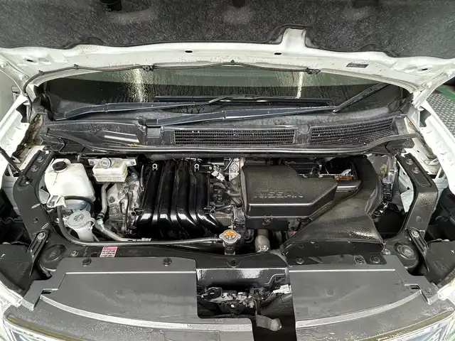 日産 セレナ ハイウェイS S HV Aセーフ 宮城県 2014(平26)年 7.7万km ブリリアントホワイトパール 純正ナビ（AM/FM/USB/BT/CD/DVD/iPod/SD/BT）/フルセグTV/バック・全方位カメラ/両側パワースライドドア/３列シート/衝突被害軽減装置/レーンキープアシスト/オートライト/LEDライト/ドライブレコーダー（前後）/ETC/サマータイヤ純正AW（195/60R16）