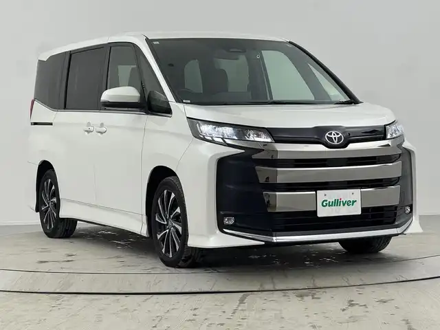 トヨタ ノア S－Z 熊本県 2023(令5)年 1.7万km ホワイトパールクリスタルシャイン 純正ナビ/（Bluetooth/TV/DVD/CD/フルセグ）/バックカメラ/フリップダウンモニター/両側パワースライドドア/クルーズコントロール/レーダークルーズコントロール/LEDオートライト/USB端子/WAC/スマートキー/ETC2.0