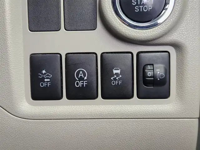 トヨタ パッソ X Lパッケージ S 愛知県 2016(平28)年 2.6万km パールホワイトⅢ 純正7インチSDナビ/　・Bluetooth /　・ワンセグTV/　・CD/　・AM/FM/　・AUX/プリクラッシュセーフティ/横滑り防止機能/アイドリングストップ/純正フロアマット/社外ドライブレコーダー（前方）/ハロゲンヘッドライト/ETC/スマートキー/スペアキー