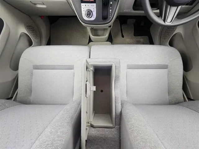 トヨタ パッソ X Lパッケージ S 愛知県 2016(平28)年 2.6万km パールホワイトⅢ 純正7インチSDナビ/　・Bluetooth /　・ワンセグTV/　・CD/　・AM/FM/　・AUX/プリクラッシュセーフティ/横滑り防止機能/アイドリングストップ/純正フロアマット/社外ドライブレコーダー（前方）/ハロゲンヘッドライト/ETC/スマートキー/スペアキー