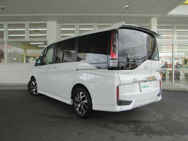 ホンダ ステップワゴン スパーダ ホンダセンシング 千葉県 2018(平30)年 6.3万km プラチナホワイトパール ワンオーナー/純正メモリナビ、ワンセグTV/バックカメラ/オーディオ【CD/DVD/SD/BT/USB】/純正11.6型フリップダウンモニター/両側パワースライドドア/ホンダセンシング/LEDヘッドライト&LEDフォグ/純正16インチアルミホイール/ウィンカードアミラー/スイッチ付き革巻きステアリング/パドルシフト/ビルトインETC/新車整備手帳/取扱説明書/スペアキー