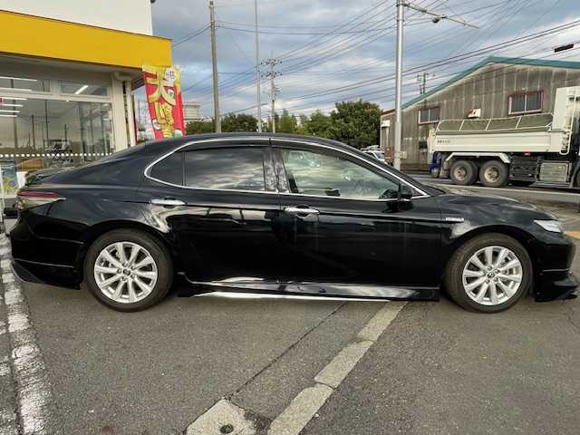 トヨタ カムリ G レザーパッケージ 神奈川県 2018(平30)年 4.7万km アティチュードブラックマイカ ・純正ナビ（CD/DVD/ワンセグ/SD/USB)/・バックカメラ/・モデリスタエアロ/・テレビキャンセラー/・前方ドライブレコーダー/・ETC2.0/・オートクルーズコントロール/・シートヒーター/・純正17インチAW/・前後コーナーセンサー/・LEDヘッドライト/・オートライト/・オートマチックハイビーム/・衝突軽減システム/・レーンキープアシスト/・横滑り防止装置/・パワーシート/・スマートキー/・スペアキー