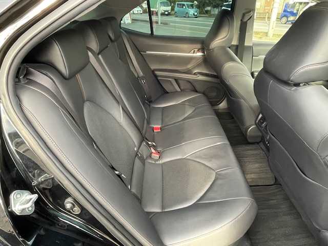 トヨタ カムリ G レザーパッケージ 神奈川県 2018(平30)年 4.7万km アティチュードブラックマイカ ・純正ナビ（CD/DVD/ワンセグ/SD/USB)/・バックカメラ/・モデリスタエアロ/・テレビキャンセラー/・前方ドライブレコーダー/・ETC2.0/・オートクルーズコントロール/・シートヒーター/・純正17インチAW/・前後コーナーセンサー/・LEDヘッドライト/・オートライト/・オートマチックハイビーム/・衝突軽減システム/・レーンキープアシスト/・横滑り防止装置/・パワーシート/・スマートキー/・スペアキー