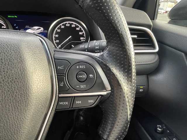 トヨタ カムリ G レザーパッケージ 神奈川県 2018(平30)年 4.7万km アティチュードブラックマイカ ・純正ナビ（CD/DVD/ワンセグ/SD/USB)/・バックカメラ/・モデリスタエアロ/・テレビキャンセラー/・前方ドライブレコーダー/・ETC2.0/・オートクルーズコントロール/・シートヒーター/・純正17インチAW/・前後コーナーセンサー/・LEDヘッドライト/・オートライト/・オートマチックハイビーム/・衝突軽減システム/・レーンキープアシスト/・横滑り防止装置/・パワーシート/・スマートキー/・スペアキー