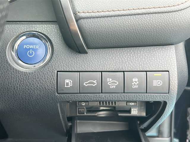 トヨタ カムリ G レザーパッケージ 広島県 2018(平30)年 4.7万km アティチュードブラックマイカ 純正ナビ（CD/DVD/フルセグTV/SD/USB)/バックカメラ/モデリスタエアロ/前方ドライブレコーダー/ビルトインETC2.0/レーダークルーズコントロール/BSM/RCTA/シートヒーター/純正17インチAW/前後コーナーセンサー/LEDヘッドライト/オートライト/オートマチックハイビーム/衝突軽減システム/レーンキープアシスト/横滑り防止装置/パワーシート/スマートキー/スペアキー