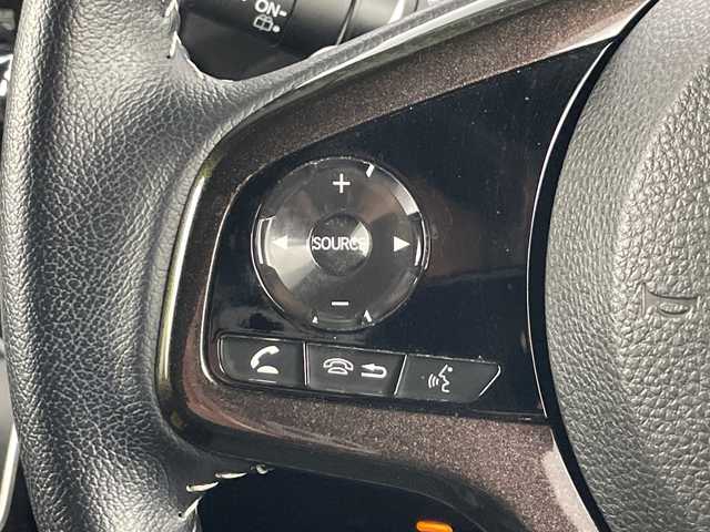 ホンダ Ｎ ＢＯＸ G L ターボ ホンダセンシング 愛知県 2018(平30)年 5万km クリスタルブラックパール 禁煙車/ターボ/純正7インチナビ/(Bluetooth/CD/DVD/USB/ワンセグTV)/バックカメラ/ホンダセンシング/・衝突軽減ブレーキ/・レーンキープアシスト/・レーダークルーズコントロール/・パーキングセンサー/ETC/ドライブレコーダー/ハーフレザーシート/両側パワースライドドア/パドルシフト/純正15インチアルミホイール/プッシュスタート/スマートキー/純正フロアマット/LEDヘッドライト/オートライト/フロントフォグランプ/ステアリングリモコン/横滑り防止装置/純正フロアマット