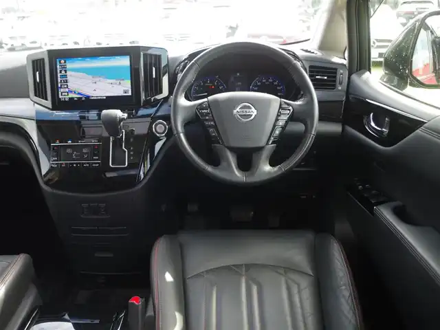 日産 エルグランド 250HWS プレミアム アーバンクロム 千葉県 2021(令3)年 2.3万km 黒 225/55R18/エマージェンシーブレーキ/インテリジェントクルーズコントロール/Wサンルーフ/パワーバックドア/両側パワースライドドア/バックドアイージークローザー/ブラックレザーシート/前席シートヒーター/運転席パワーシート/後席オットマン/純正SDナビ/地デジTV/【BD/DVD/CD再生機能　Bluetooth接続】/アラウンドビューモニター/リバース連動ドアミラー（左/右）/フリップダウンモニター/革巻きステアリング/ステアリングスイッチ/LEDヘッドライト/フォグライト/コーナーセンサー/純正18インチアルミホイル/サイド/カーテンエアバッグ/インテリジェントキー