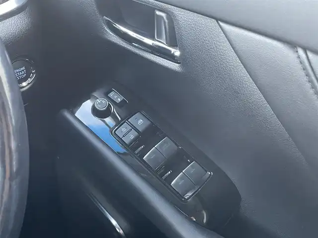 トヨタ アルファード S Cパッケージ 岡山県 2021(令3)年 3.4万km ホワイトパールクリスタルシャイン 純正ディスプレイオーディオ/フルセグTV、Bluetooth、AppleCarplay/AndroidAuto、AM、FM/CD、DVD再生デッキ/純正12インチフリップダウンモニター/両側パワースライドドア/ビルトインETC/パワーバックドア/バックカメラ/ドライブレコーダー/シートヒーター/エアシート/メモリーシート/パワーシート/トヨタセーフティセンス/・インテリジェントクリアランスソナー/・レーダークルーズコントロール/・プリクラッシュセーフティ/・レーントレーシングアシスト/・レーンディパーチャーアラート/・ロードサインアシスト