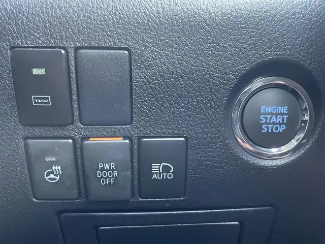 トヨタ アルファード S Cパッケージ 岡山県 2021(令3)年 3.4万km ホワイトパールクリスタルシャイン 純正ディスプレイオーディオ/フルセグTV、Bluetooth、AppleCarplay/AndroidAuto、AM、FM/CD、DVD再生デッキ/純正12インチフリップダウンモニター/両側パワースライドドア/ビルトインETC/パワーバックドア/バックカメラ/ドライブレコーダー/シートヒーター/エアシート/メモリーシート/パワーシート/トヨタセーフティセンス/・インテリジェントクリアランスソナー/・レーダークルーズコントロール/・プリクラッシュセーフティ/・レーントレーシングアシスト/・レーンディパーチャーアラート/・ロードサインアシスト