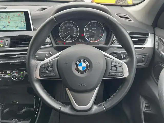 ＢＭＷ Ｘ１ xDrive 18d xライン 山梨県 2017(平29)年 3.1万km ミネラルホワイト インテリジェントセーフティ/ACC/コンフォートアクセス/純正HDDナビ/CD/DVD/Bluetooth/バックカメラ/前後PDC/パワーバックドア/LEDヘッドライト/ETC/純正18インチAW
