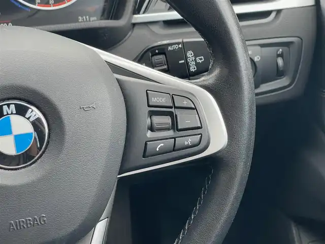 ＢＭＷ Ｘ１ xDrive 18d xライン 山梨県 2017(平29)年 3.1万km ミネラルホワイト インテリジェントセーフティ/ACC/コンフォートアクセス/純正HDDナビ/CD/DVD/Bluetooth/バックカメラ/前後PDC/パワーバックドア/LEDヘッドライト/ETC/純正18インチAW