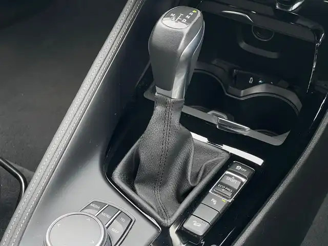 ＢＭＷ Ｘ１ xDrive 18d xライン 山梨県 2017(平29)年 3.1万km ミネラルホワイト インテリジェントセーフティ/ACC/コンフォートアクセス/純正HDDナビ/CD/DVD/Bluetooth/バックカメラ/前後PDC/パワーバックドア/LEDヘッドライト/ETC/純正18インチAW