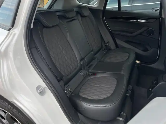 ＢＭＷ Ｘ１ xDrive 18d xライン 山梨県 2017(平29)年 3.1万km ミネラルホワイト インテリジェントセーフティ/ACC/コンフォートアクセス/純正HDDナビ/CD/DVD/Bluetooth/バックカメラ/前後PDC/パワーバックドア/LEDヘッドライト/ETC/純正18インチAW